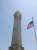 Le vieux phare et encore des drapeaux américains qui trainent